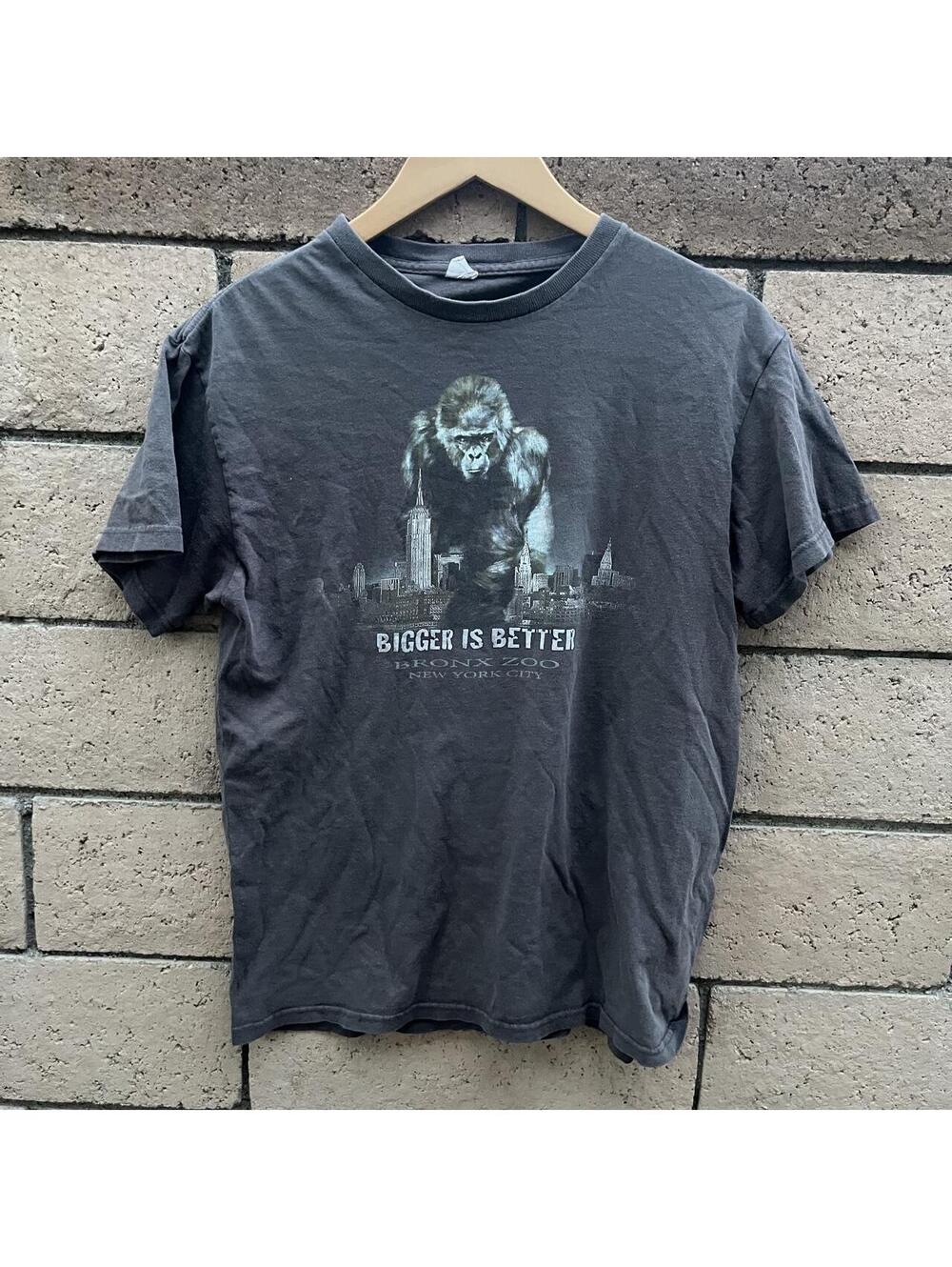 Vintage 90s y2k faded the Bronx zoo shirt | size S